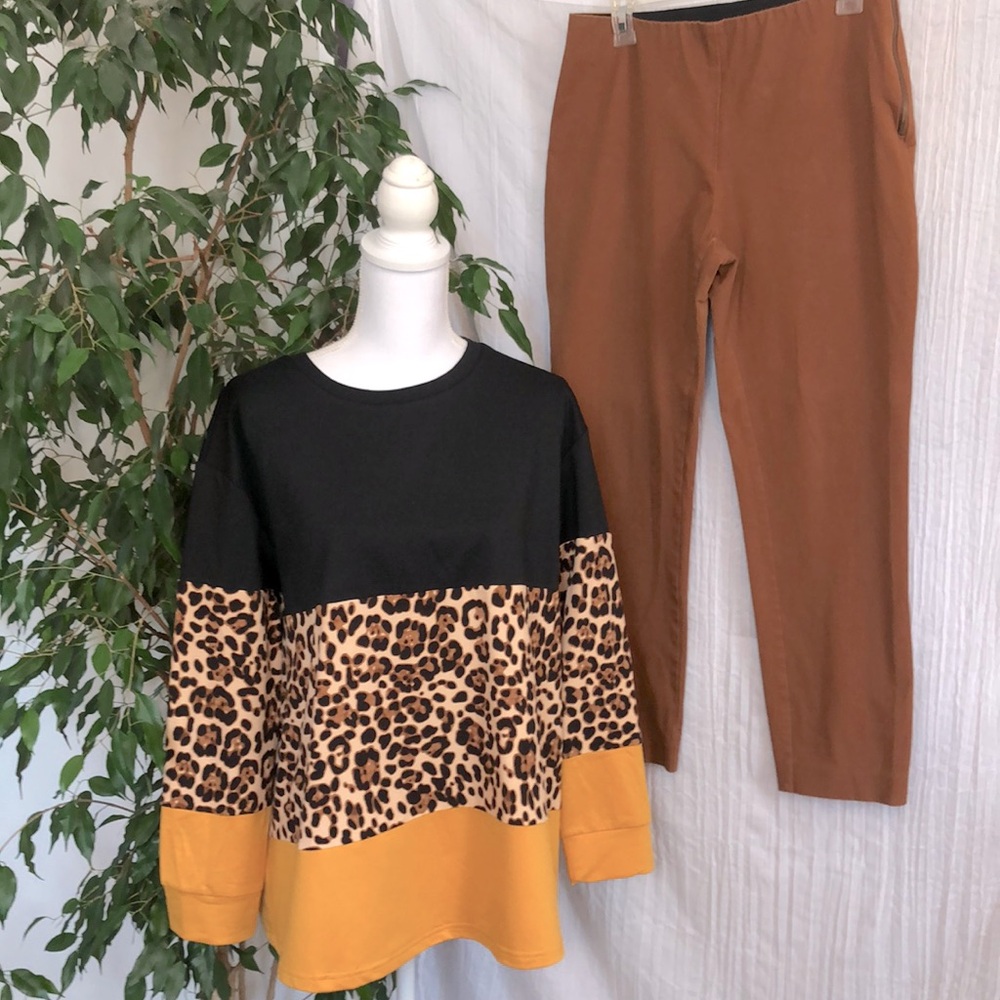 A NEW DAY size 10 elastic waist stretch cropped pants & sz L cheetah print top